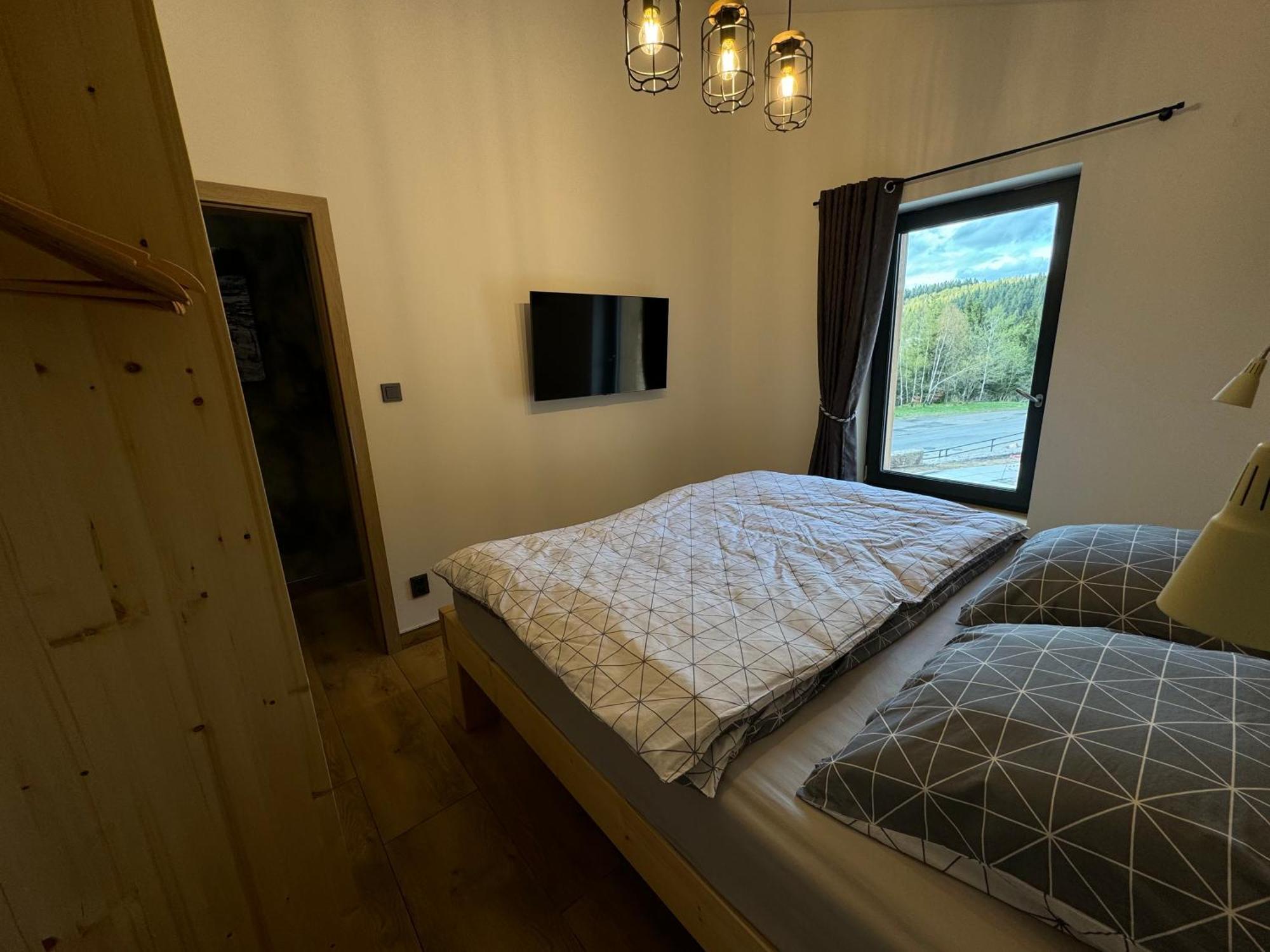 Flaje Apartmany Cesky Jiretin Luaran gambar